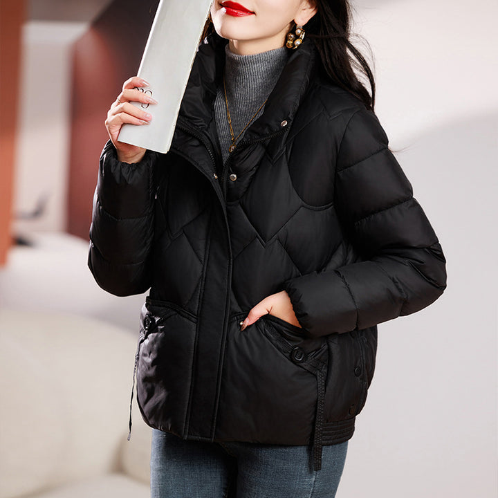 Damen Kurze Steppjacke mit Kapuze und praktischen Taschen Drune