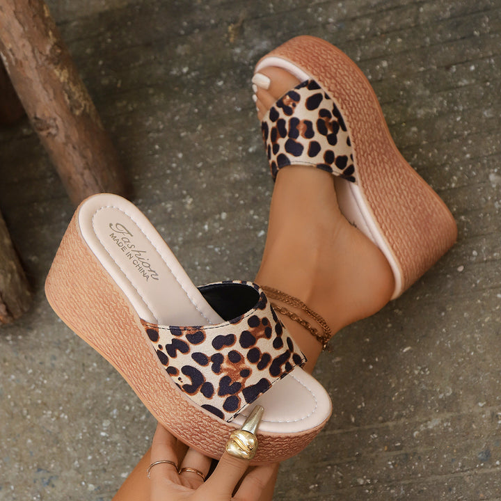 Damen Keil-Sandalen mit Leopardenmuster und gepolsterter Sohle Drune