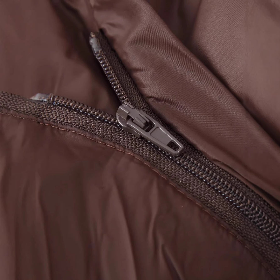 Damen nan kurze wattierte Steppjacke mit großer abnehmbarer Kapuze, Kinnschutz und verdeckter Reißverschluss Drune