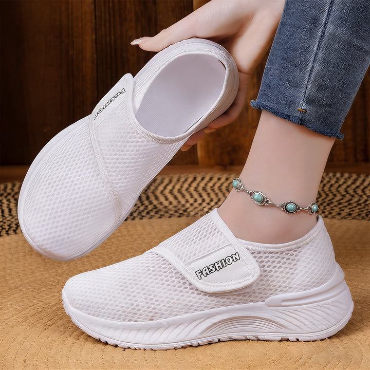 Damen Atmungsaktive Slip-On Mesh-Sneaker mit Klettverschluss Drune