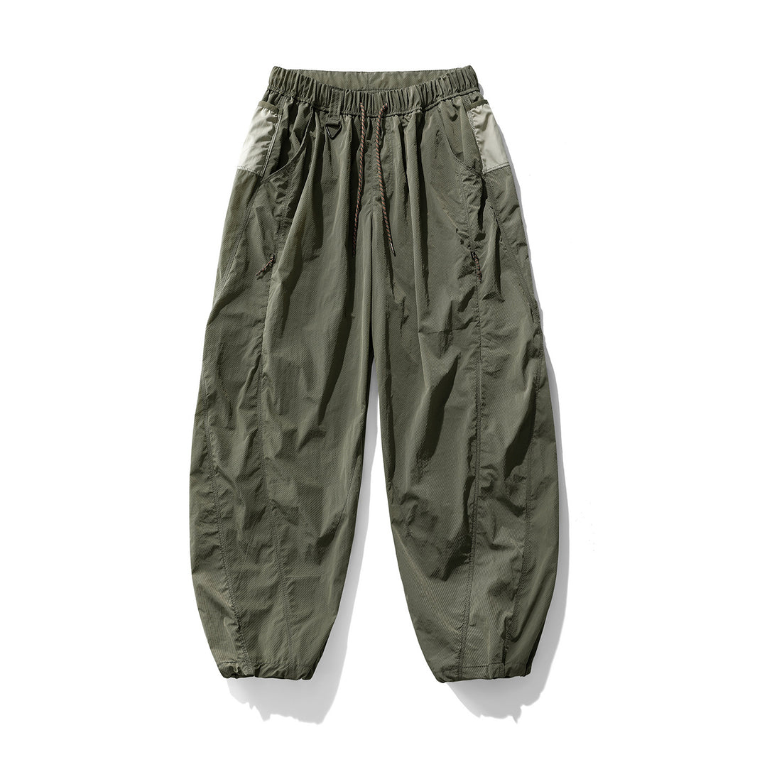 Herren Balloon-Silhouette Ripstop-Freizeit-Hose mit elastischem Tunnelzugbund, Zip-Taschen und D-Ring Drune