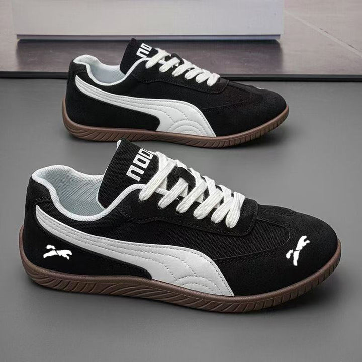 Herren Retro-Lowtop-Sneaker aus Wildlederimitat mit kontrastierendem Seitenstreifen und profilierter Gummisohle Drune