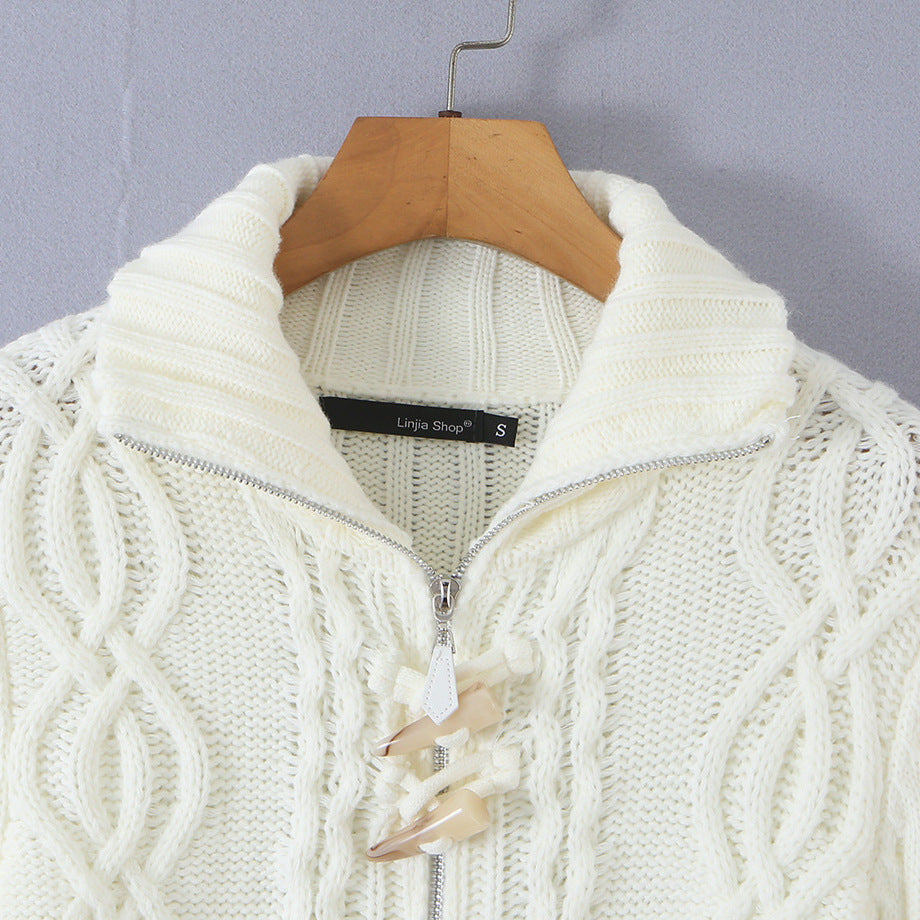 Damen Kurze Strickjacke mit Stehkragen, Zopfmuster, Holzknopf‑Toggles und Taschen Drune