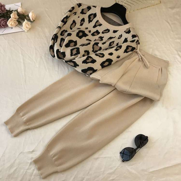 Damen stylisches Freizeitstrickset mit hohem Kragen Drune