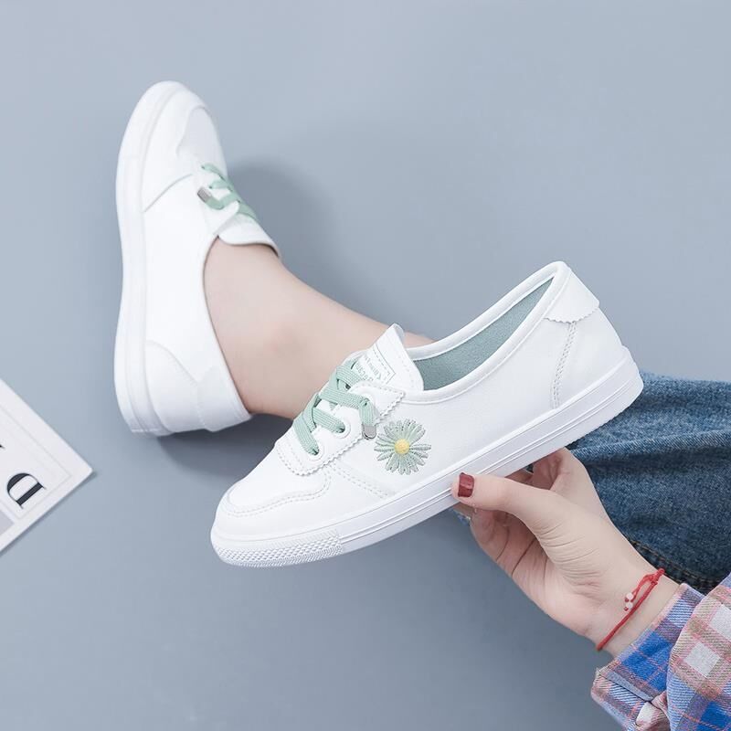 Damen Sneaker mit floralem Stickdesign und atmungsaktivem Obermaterial Drune