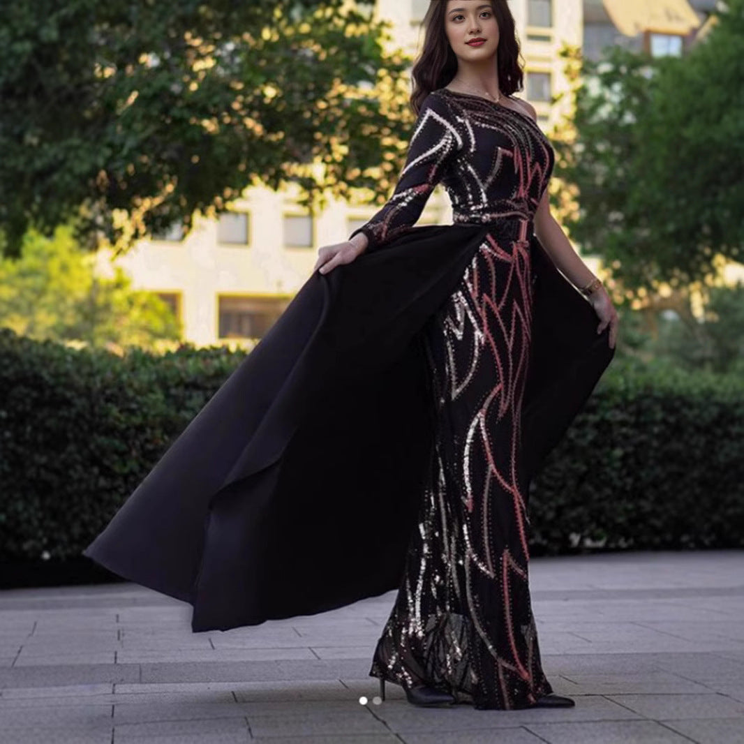 Damen Maxikleid mit glitzerndem Muster und elegantem Cape Drune