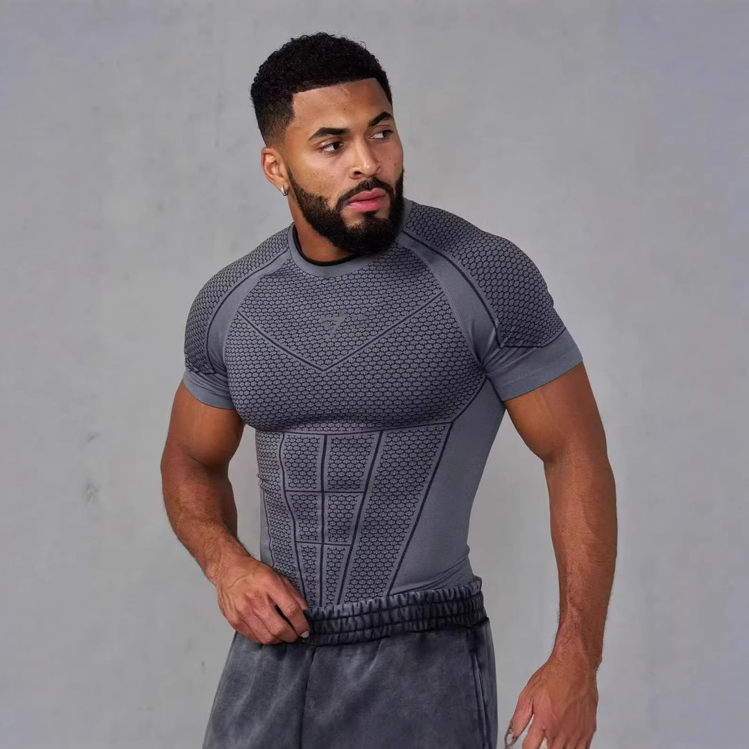 Herren nan muskelmodellierendes Funktionsshirt mit 3D-Struktur und gezielten Kompressionszonen Drune