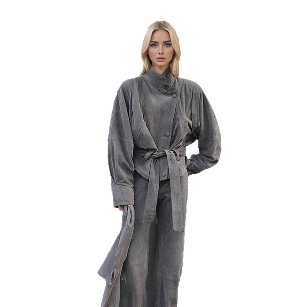 Damen Kurzjacke aus Veloursleder‑Optik mit hohem Stehkragen, Taillengürtel und kastiger Oversize‑Silhouette Drune