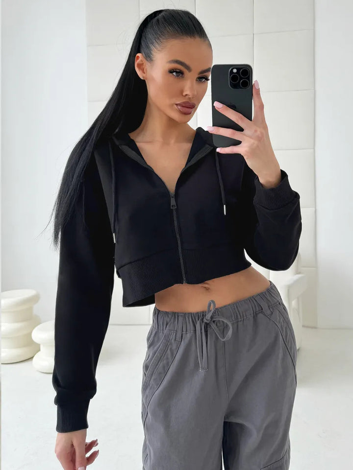 Damen Cropped Kapuzenjacke mit kurzem Reißverschluss und breitem Rippbund Drune