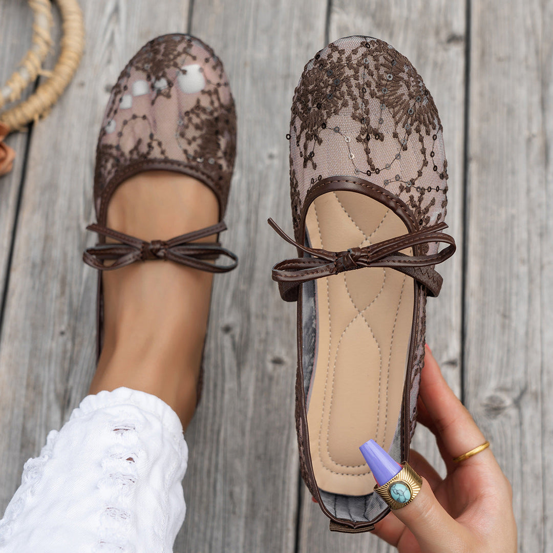 Damen Elegante Spitzenschuhe mit dekorativen Schleifen und funkelnden Akzenten Drune