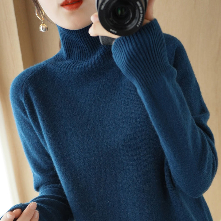 Damen Luxus-Feinstrick-Rollkragenpullover mit Daumenlochbündchen und femininer Schulterpasse Drune