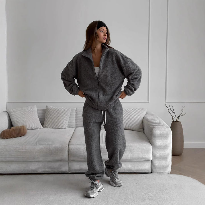 Damen oversized Teddy-Fleece Hausanzug mit Reißverschlussjacke und Jogginghose Drune