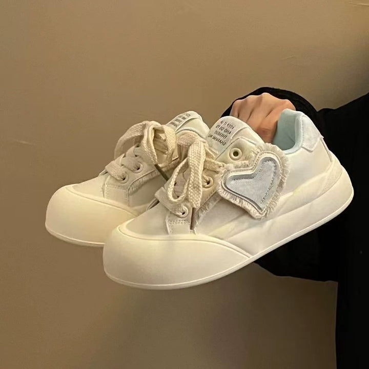 Damen Sneakers mit verspieltem Herz-Design und komfortablem Fußbett Drune