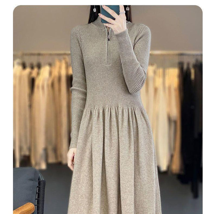 Damen lässiges Strickkleid mit hohem Kragen und Zip-Taschen Drune