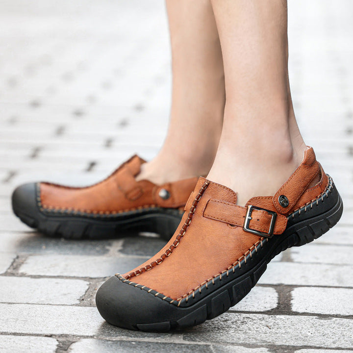Herren Clogs aus hochwertigem Leder mit komfortablem Riemen und rutschfester Sohle Drune