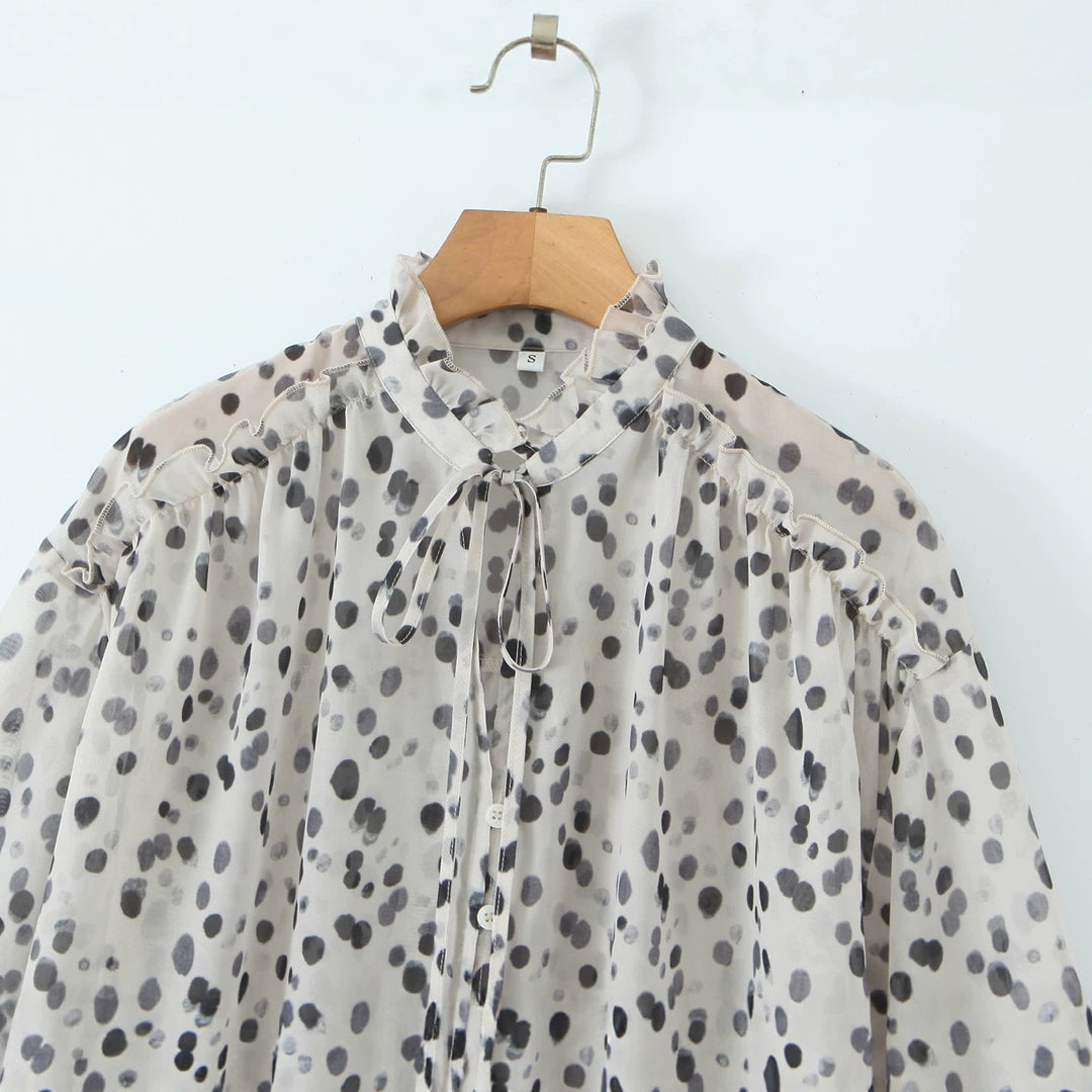 Damen nan Chiffonbluse mit Volant-Stehkragen, Bindeband, Knopfleiste und ballonförmigen Ärmeln Drune