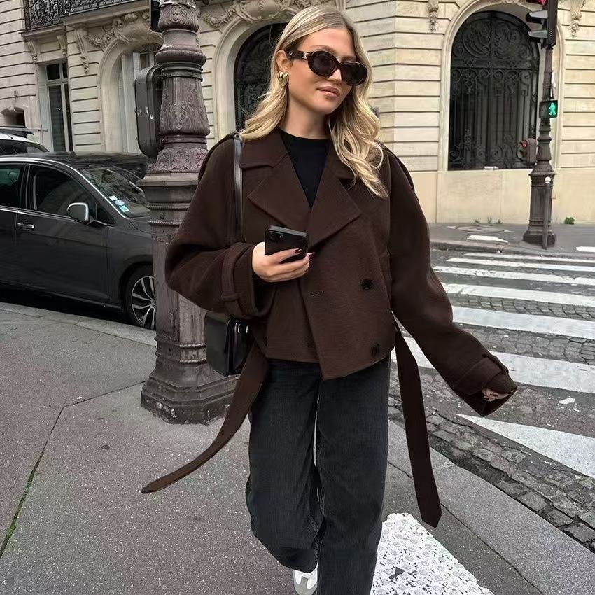 Damen modische cropped Jacke mit breitem Kragen und tailliertem Schnitt Drune