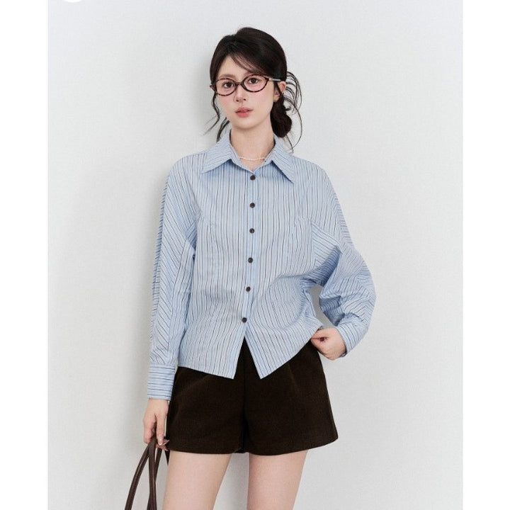 Damen Oversize-Hemdbluse mit feinen Nadelstreifen, weiten Ärmeln und lässigem Saum Drune