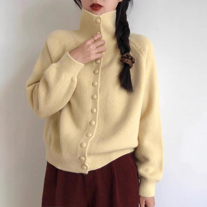 Damen kuschelige Strickjacke mit hochgeschlossenem Kragen und Knopfdetails Drune