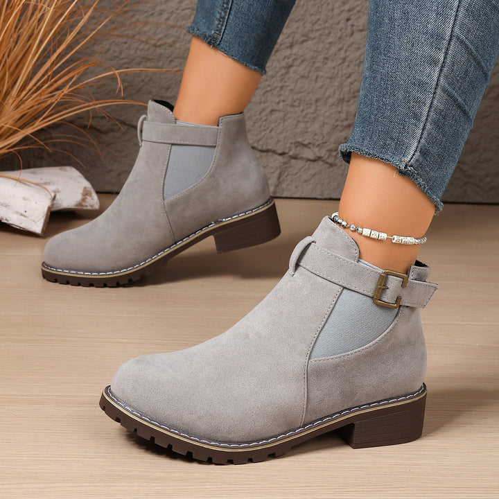 Damen Stiefelette mit Velours-Optik, elastischem Einsatz und Schnallenriemen Drune