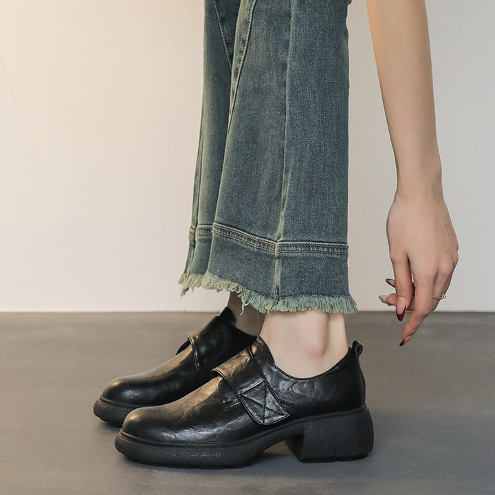 Damen Loafer mit breitem Klettverschluss und skulpturaler Plateau‑Blocksohle Drune