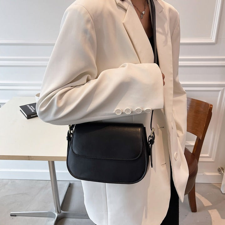 Drune | Elegante handgefertigte Lederhandtasche