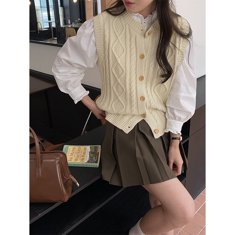Damen Strickweste mit dekorativen Knopfdetails Drune