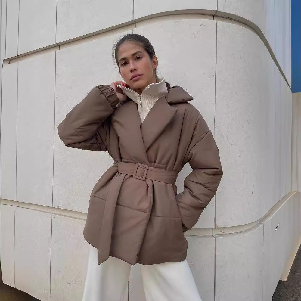Damen Wattierte Taillierte Steppjacke mit Gürtel und Kapuze Drune