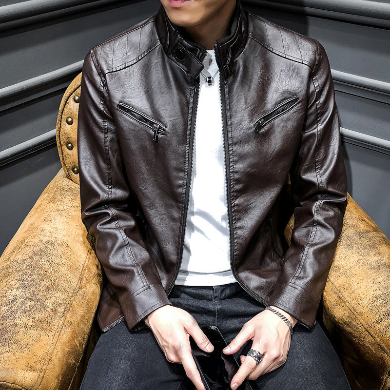 Herren Slim-Fit Kunstleder‑Racerblouson mit Stehkragen und Reißverschluss‑Brusttaschen Drune
