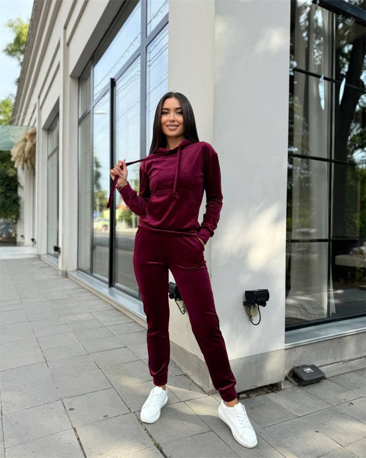 Damen weiches Velours-Lounge-Set mit Kapuzenpullover und tapered Jogginghose Drune