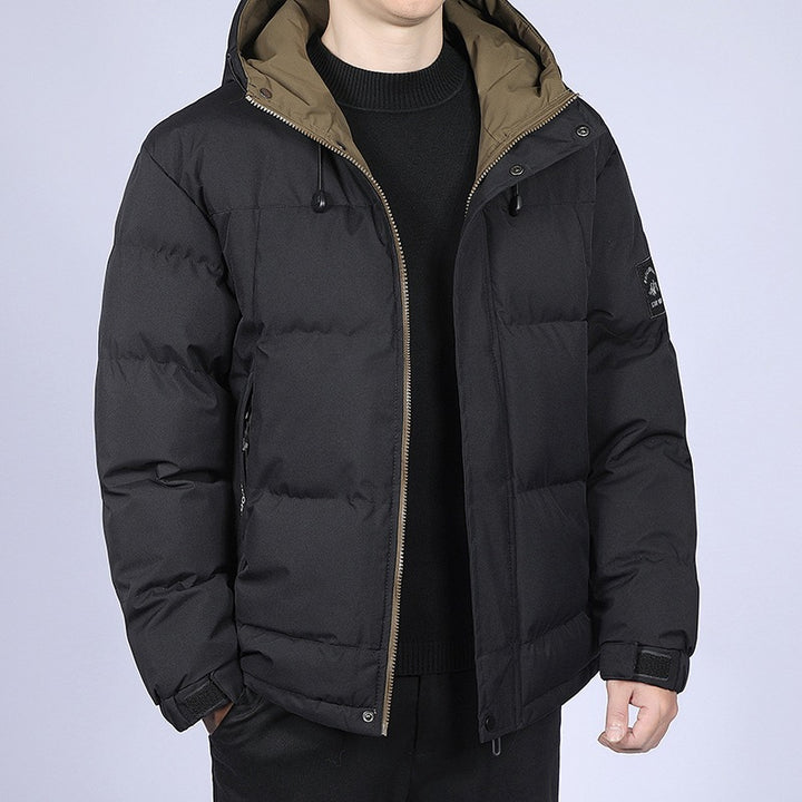 Herren Kurz geschnittene gesteppte Winterjacke mit Kapuze, winddichter Membran & verstellbaren Manschetten Drune