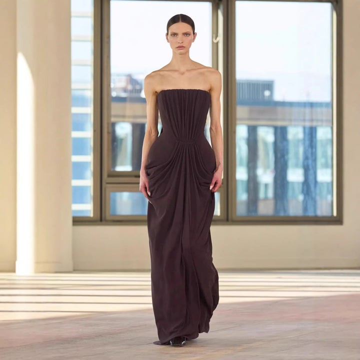 Damen Elegantes Maxikleid mit raffinierten Drapierungen Drune