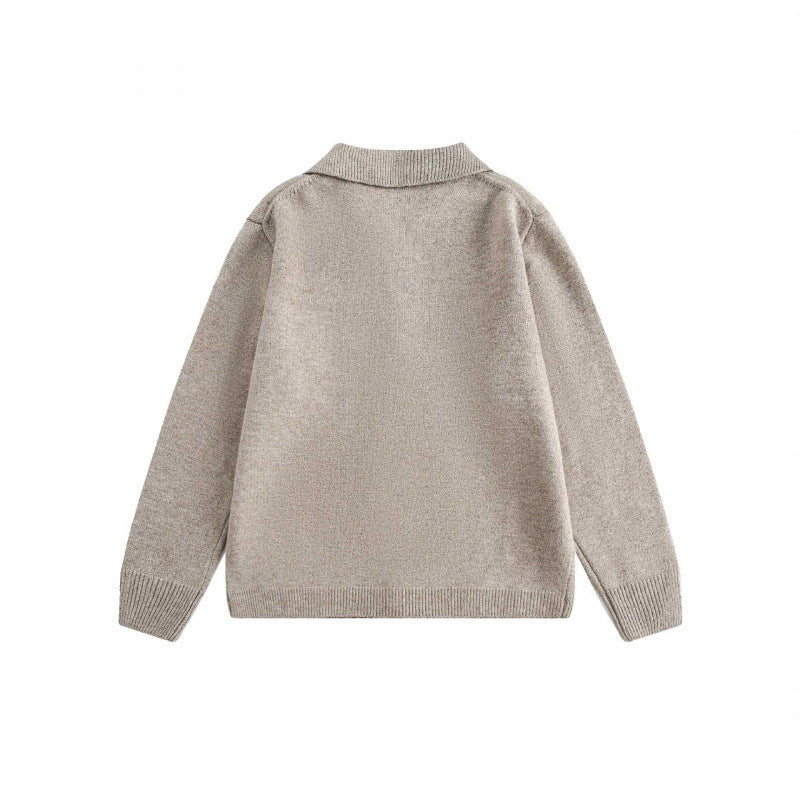 Unisex Boxy Strickcardigan mit Hemdkragen und durchgehender Knopfleiste Drune