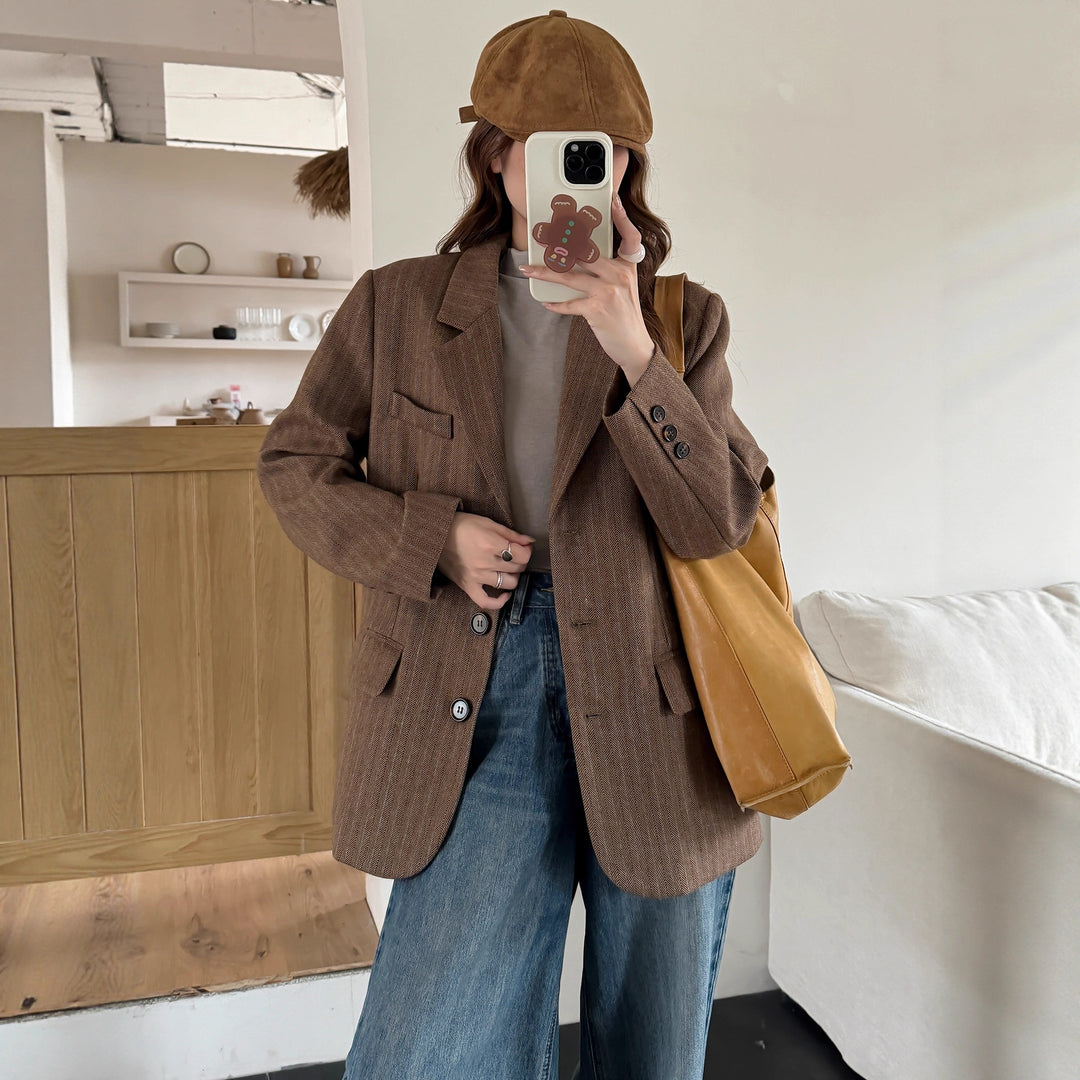 Damen Oversize-Tweedblazer mit Fischgrätmuster, markanter Schulterlinie und Pattentaschen Drune