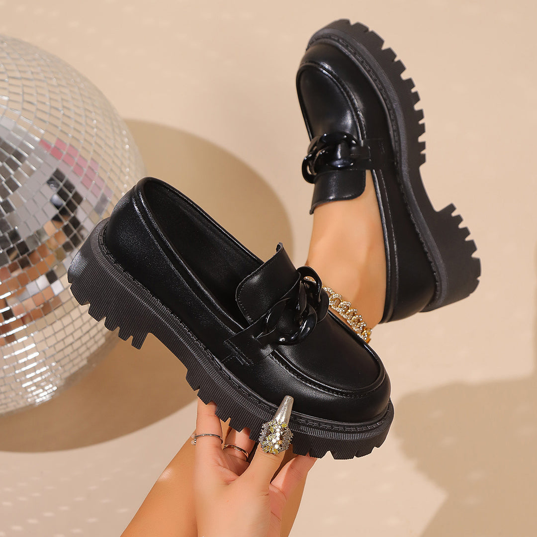Damen Klobige Plateau‑Loafer mit grober Profilsohle und gepolstertem Schaft Drune