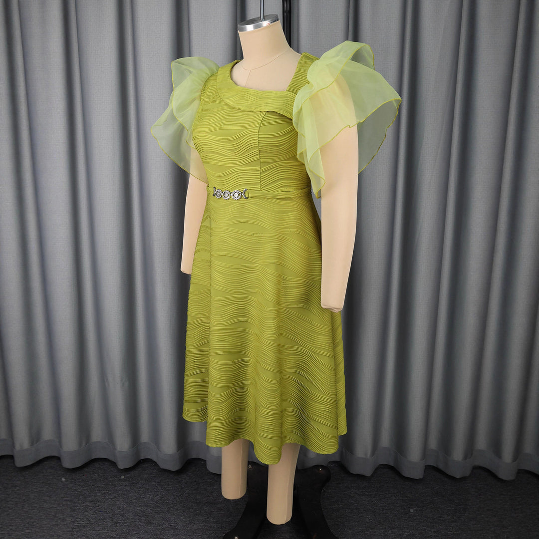 Damen Elegantes Abendkleid mit schimmernden Rüschendetails Drune