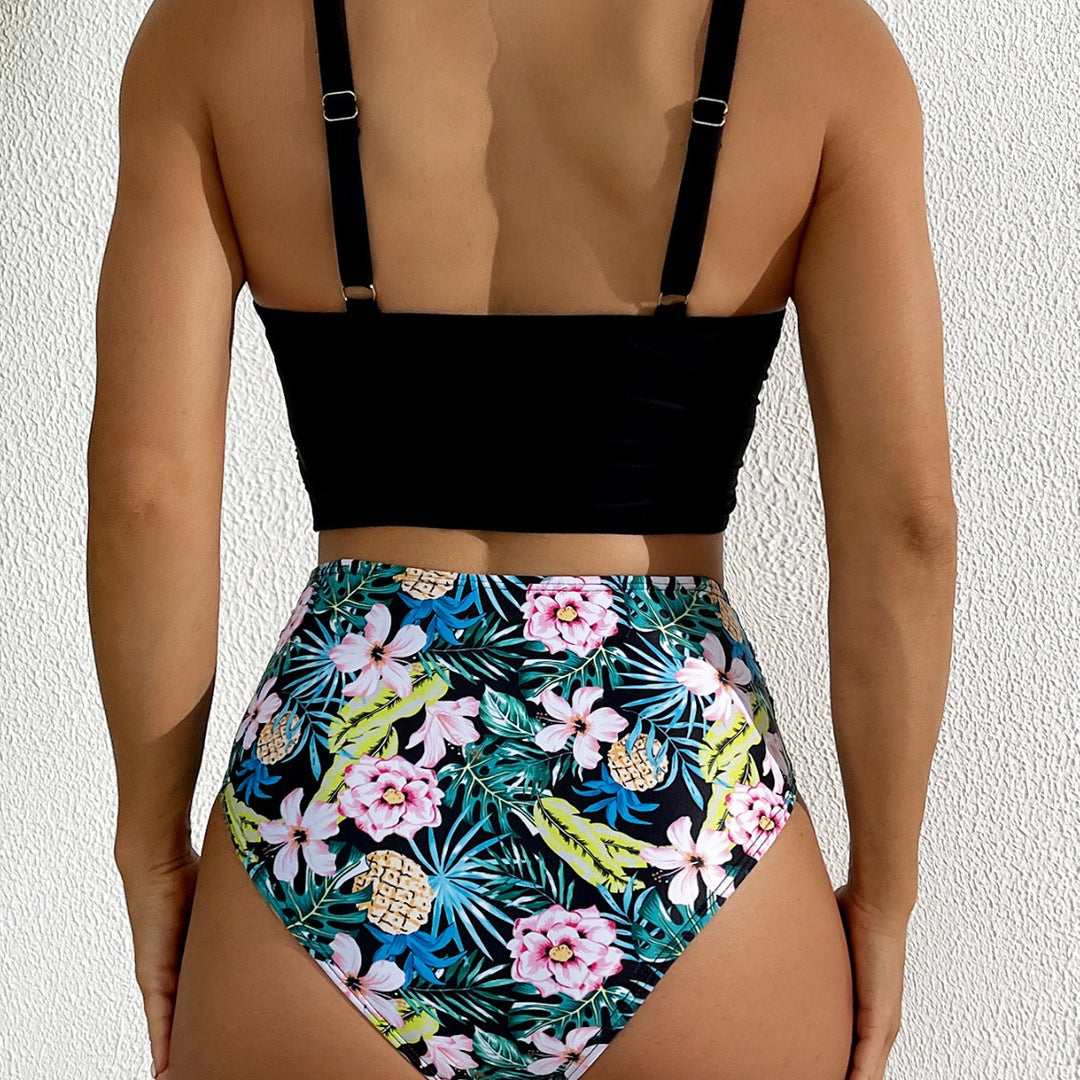 Damen Hoch geschnittenes Bikini-Set mit Wickeloberteil und figurformen Details Drune