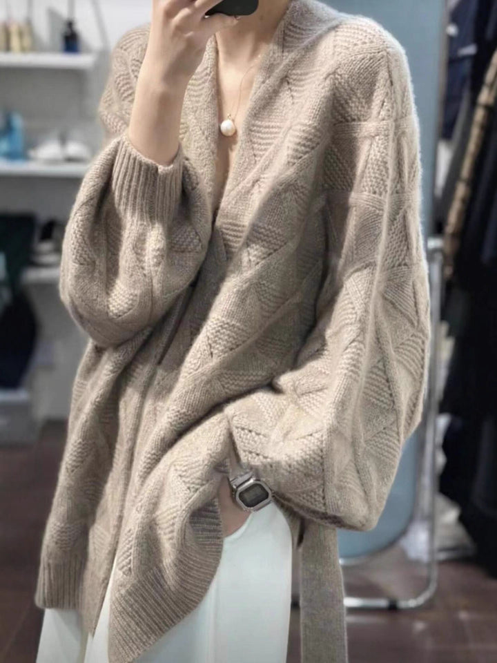 Damen Oversize-Cardigan aus Mohair‑Optik mit Zopfmuster Drune
