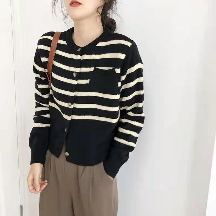 Damen gestreifte Strickjacke mit Knopfdetails und lässigem Schnitt Drune
