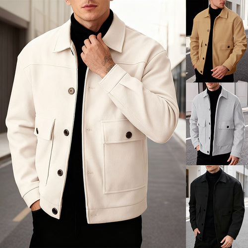 Herren nan kurze Woll-Feldjacke mit Hemdkragen aufgesetzten Pattentaschen und klarer Silhouette Drune