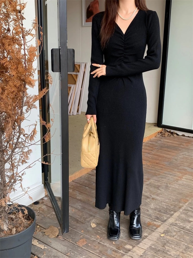 Damen Langarm-Strickkleid mit raffiniertem V-Ausschnitt und tailliertem Schnitt Drune