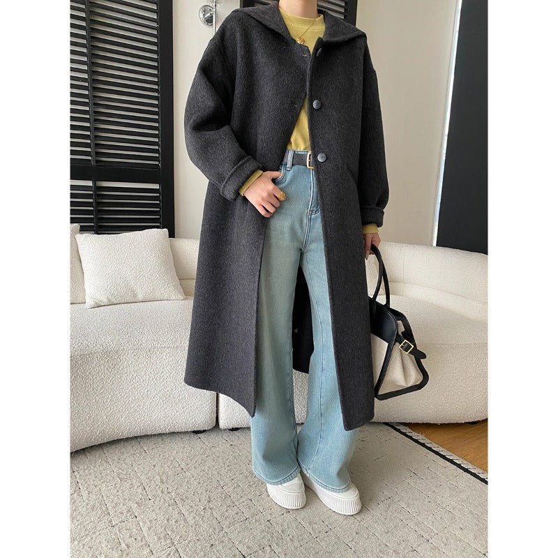 Damen eleganter Langmantel mit großer Kapuze und Knopfdetails Drune