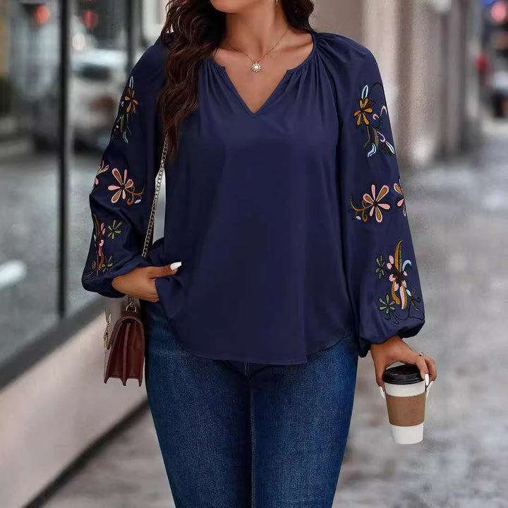 Damen Locker sitzende V-Ausschnitt Bluse mit floraler Stickerei an Ballonärmeln Drune