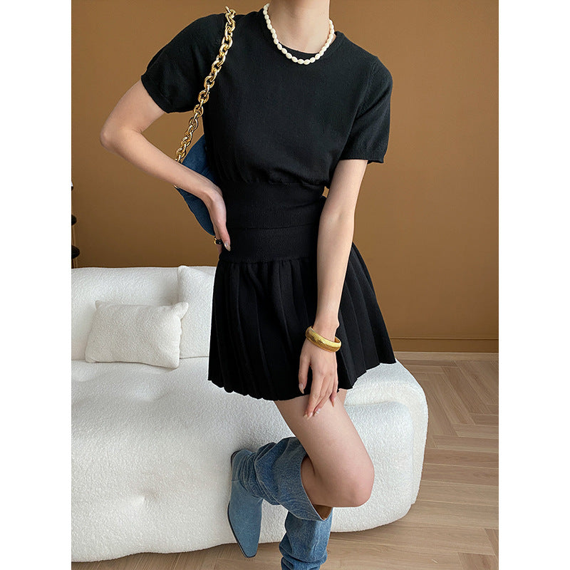 Damen Strickkleid mit passendem Cardigan und eleganten Details Drune