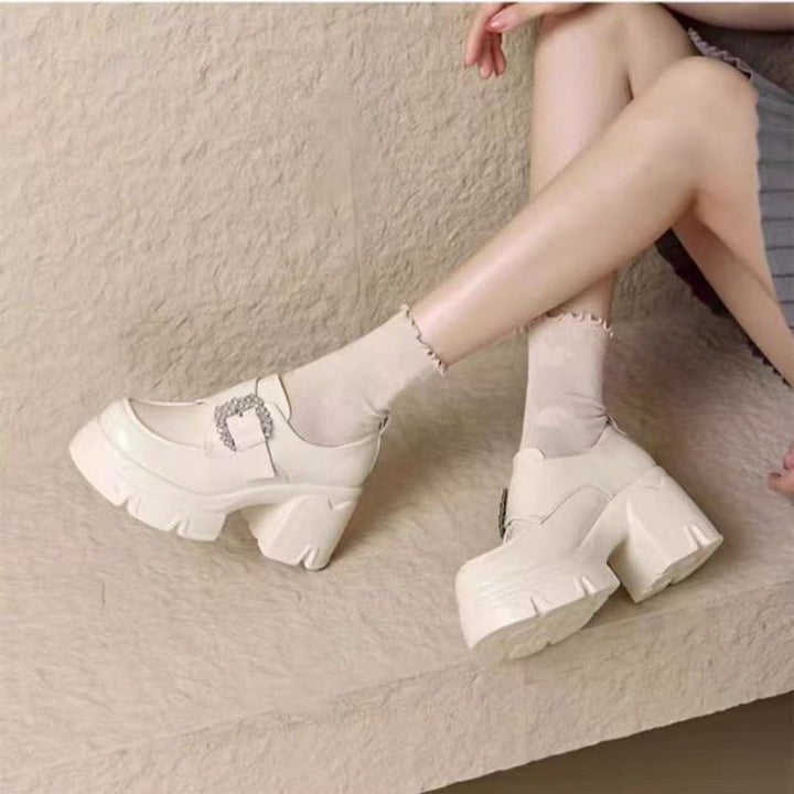 Damen Modische und elegante Lacklederschuhe mit Blockabsatz Drune