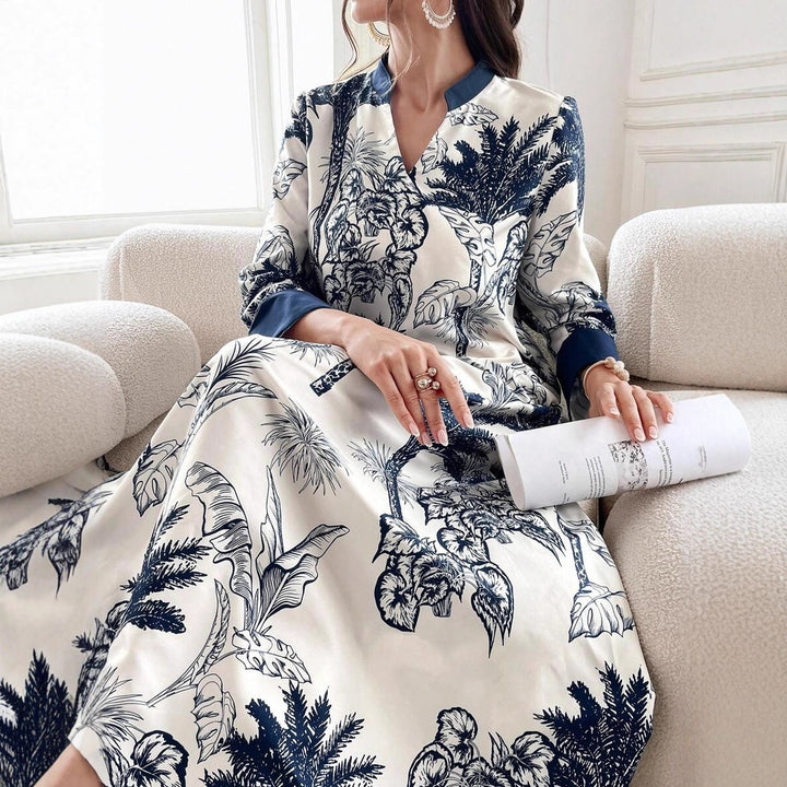 Damen Maxikleid in Satinoptik mit Palmenprint, Stehkragen und weitem 3/4-Ärmel Drune