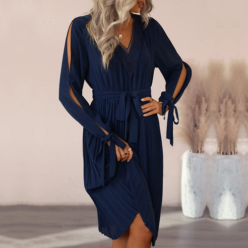 Damen Plissee Kleid mit V-Ausschnitt und Gürtel Drune