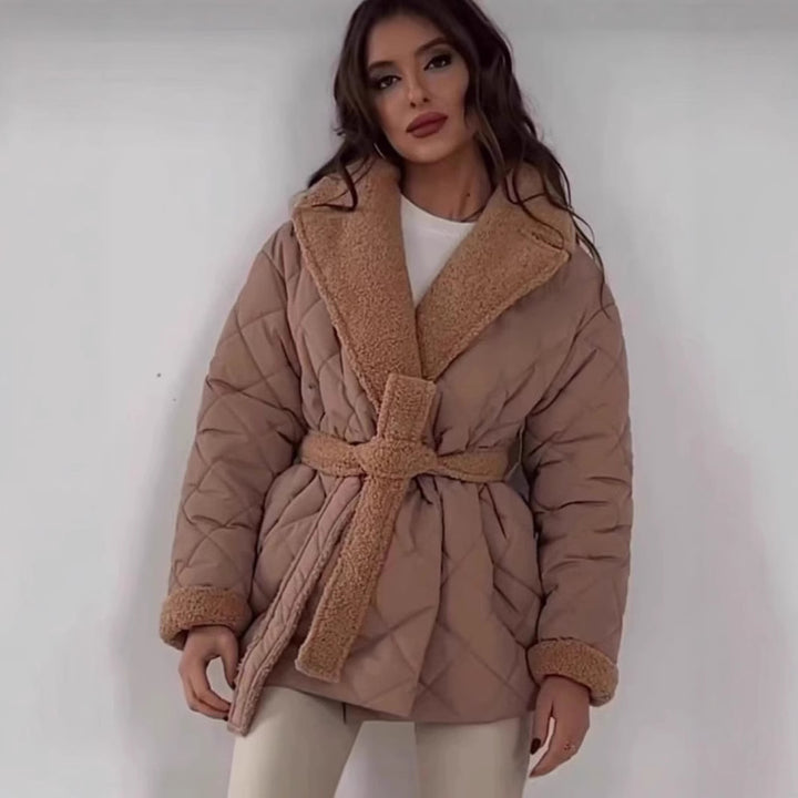 Damen gesteppte Fleecejacke mit Gürtel und großem Kragen Drune