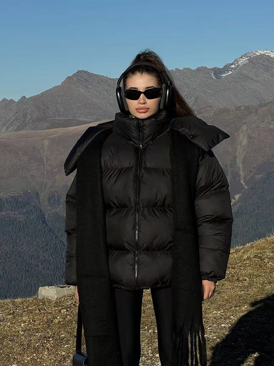 Damen gefütterte Outdoor-Jacke mit hochgeschlossenem Kragen und gestepptem Design Drune