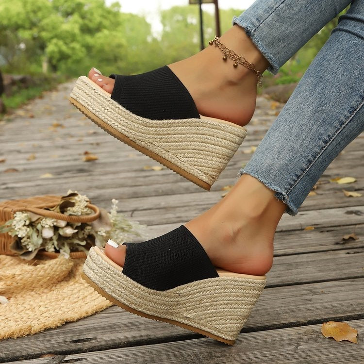 Damen Wedge-Sandaletten mit weichem Obermaterial und bequemer Sohle Drune